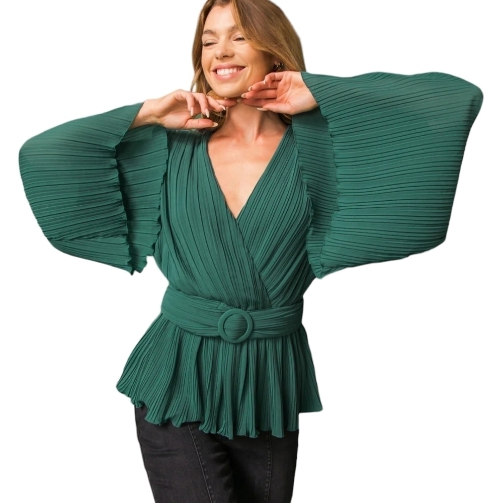 FLYING Tomato Hello Sweetheart Pleated Top Size M